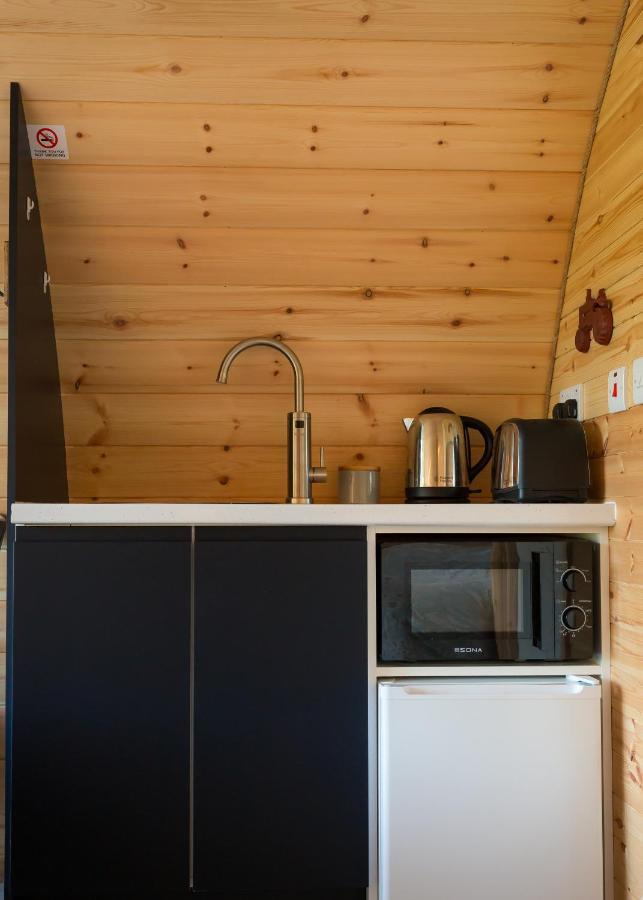 فيلا Kilbaneفي Luxury Two-Bed Glamping Pod In County Clare 2 المظهر الخارجي الصورة